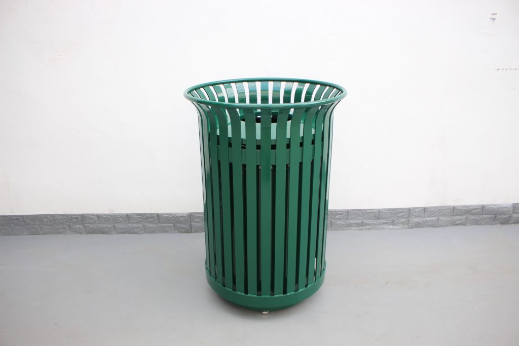 commercial steel trash receptcle color RAL 6005 glossy moss green 01