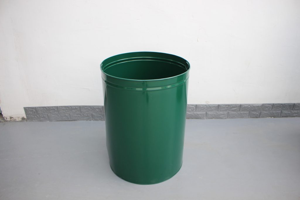 commercial steel trash receptcle color RAL 6005 glossy moss green 03
