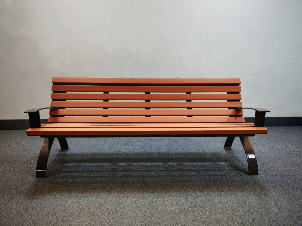 commercial recycled plastic park bench SPB-107 powder coated in RAL7022 glossy dark grey and P1 lumber
