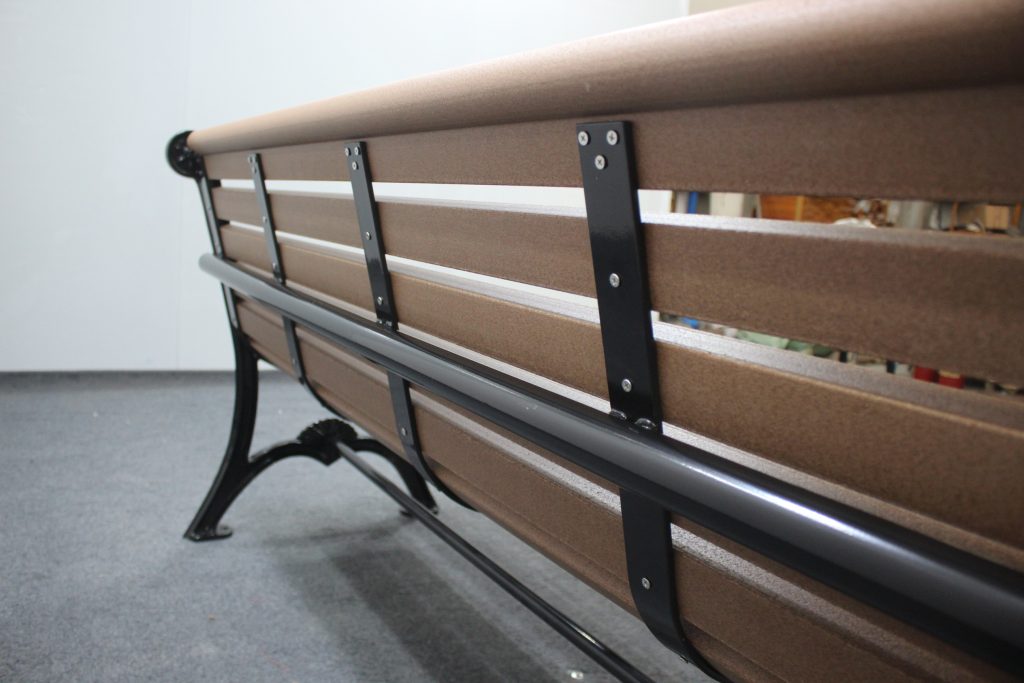 commercial outdoor recycled plastic park bench SPB-060 powder coated in glossy black with P5 plastic lumber